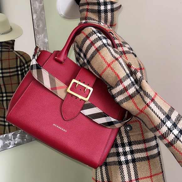 Authentic Burberry bag - Picture 2 of 14